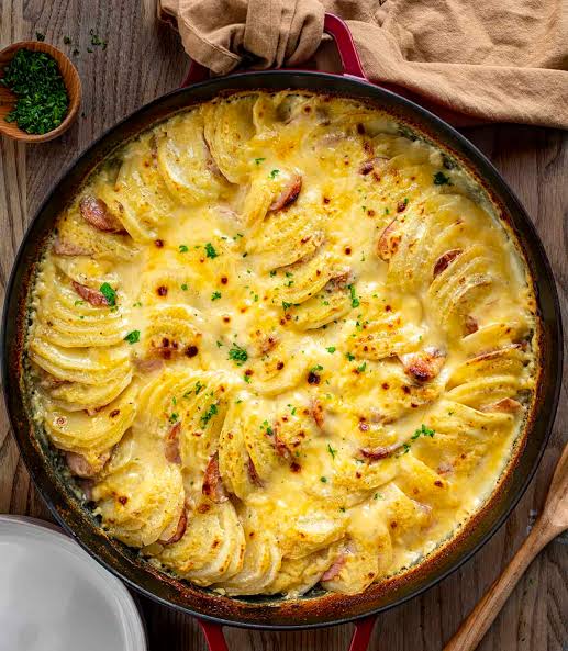 SCALLOPED POTATOES