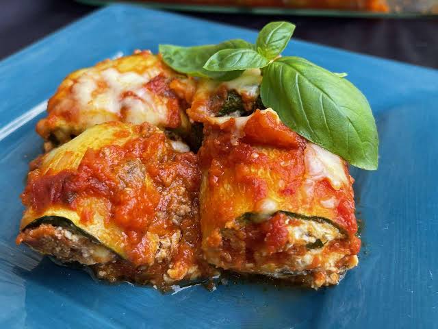 SUMMER GRILLED VEGETABLE LASAGNA ROLLS